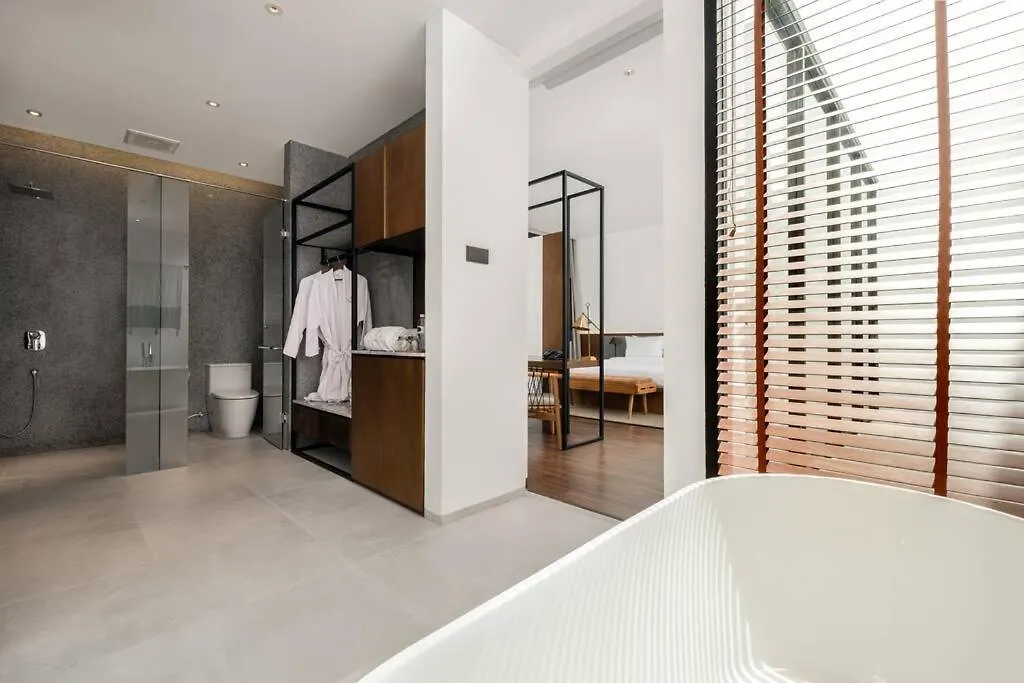 Villa Talisman - Luxury Rooftop Canggu Villa Only 5 Mins To Beach