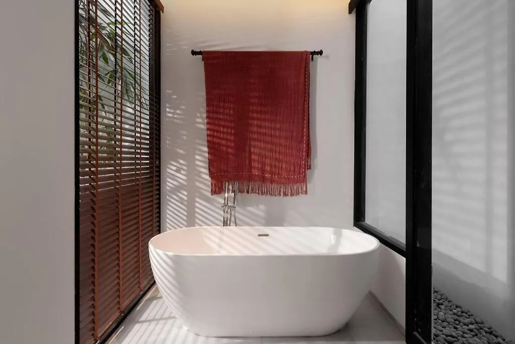 Villa Talisman - Luxury Rooftop Canggu Villa Only 5 Mins To Beach